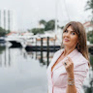 Meet your Posher, Iryna